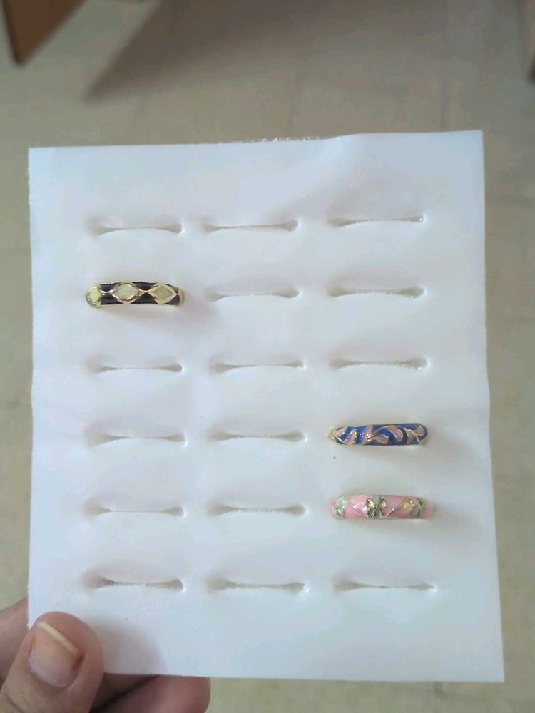Set of Enamel Rings