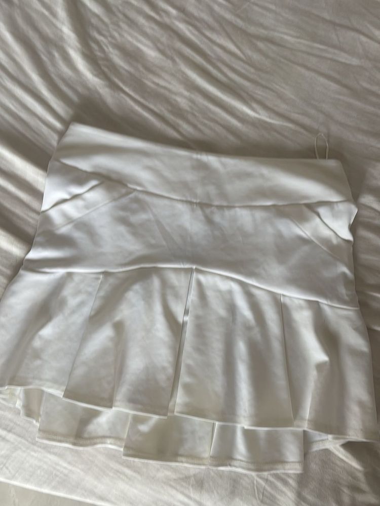 M&amp;S ruffled skirt, New with tag