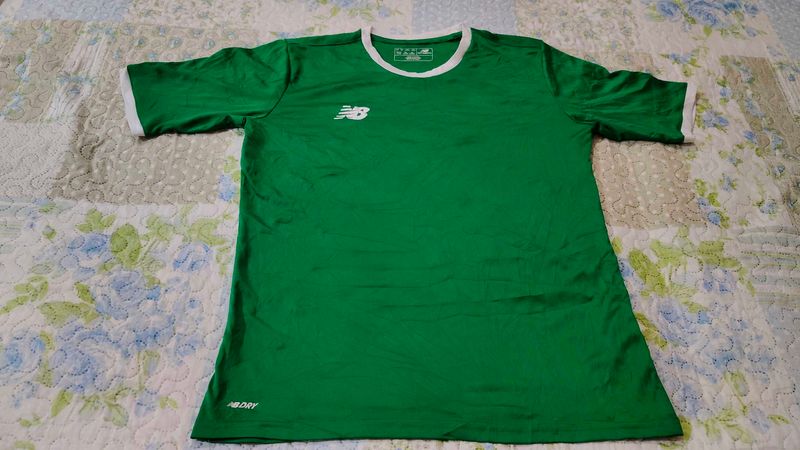 New Balance Green T-Shirt
