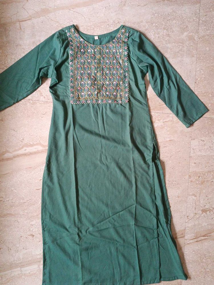 Embroidered Green Kurta