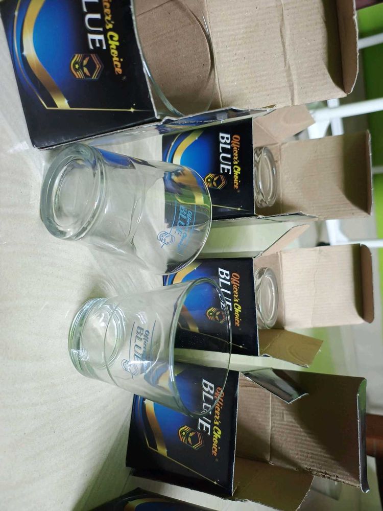 Officer's Choice Glass 3 ps