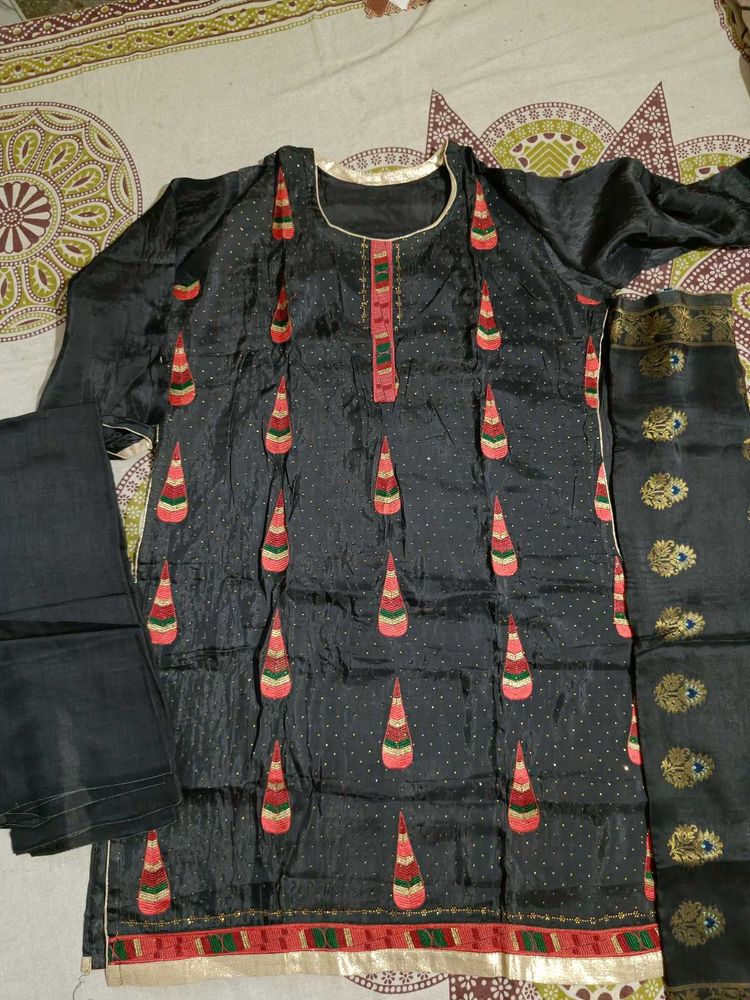 New Suit Material With Heavy Dupatta 🥰🥰