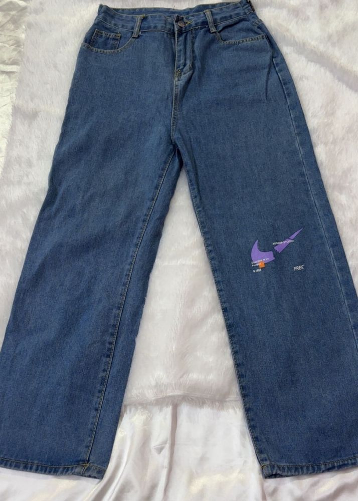 Stylish Wide-Leg Blue Denim Jeans