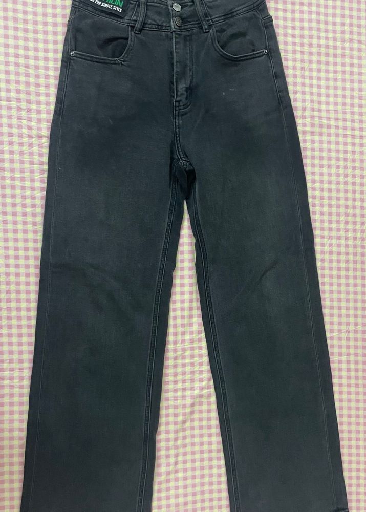 black charcoal jeans
