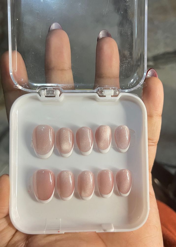 French Tip Press On Nails