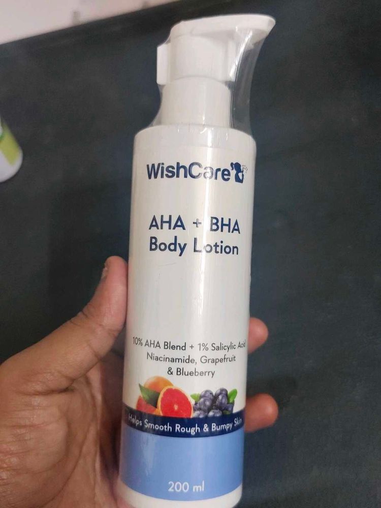 WishCare AHA + BHA Body Lotion