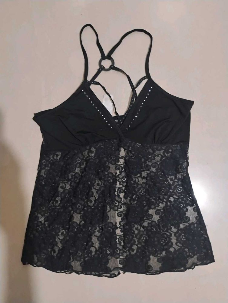 Middle Slit Elegant Black Lace Camisole