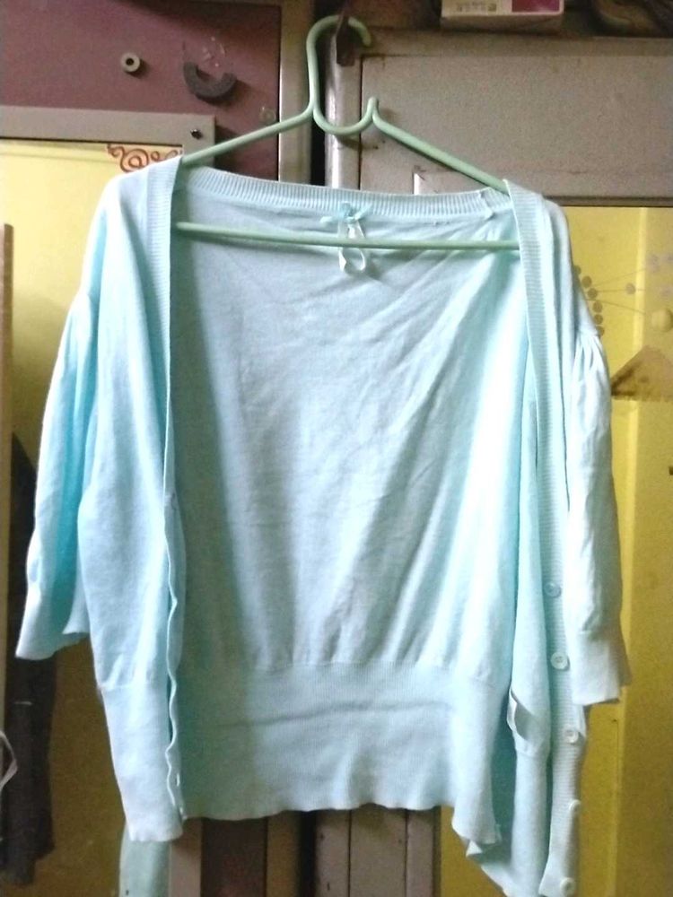 Blue casual top