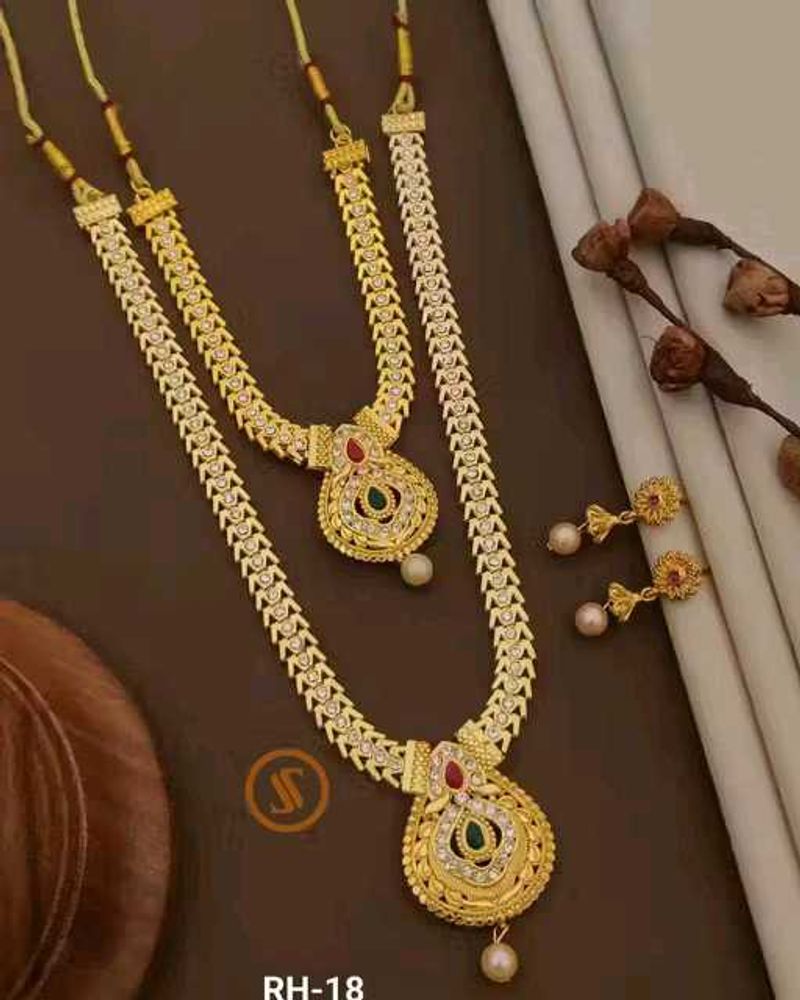 pack of 2 Elegant Gold Plated Jewelry Set