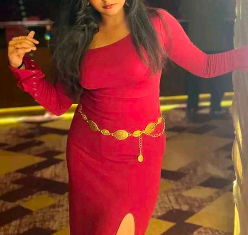 Elegant Red One-Shoulder Dress with Gold Belt