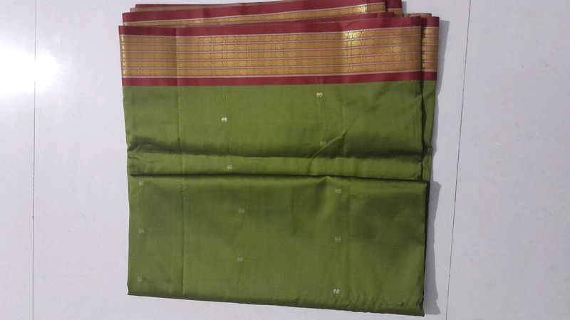 looking beautiful saree semi pathani