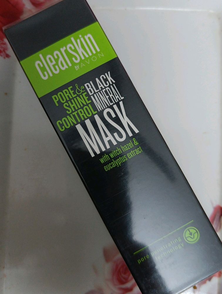 Avon Clearskin Pore &amp; Shine Control Mask
