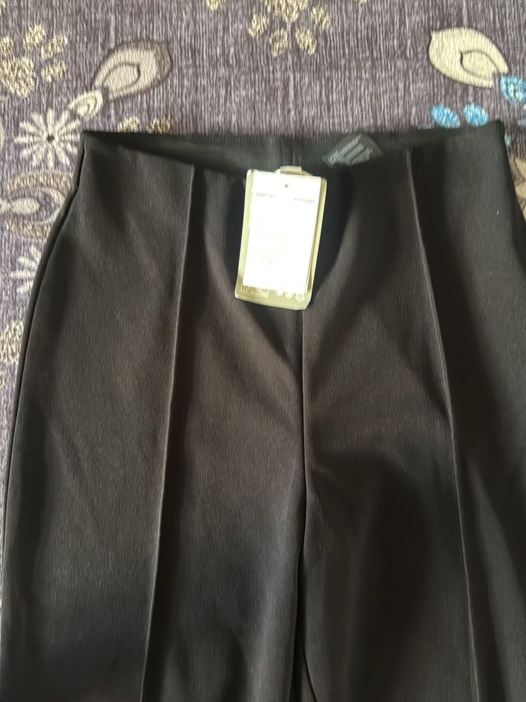 Classic Black Wide-Leg Trousers with Tags