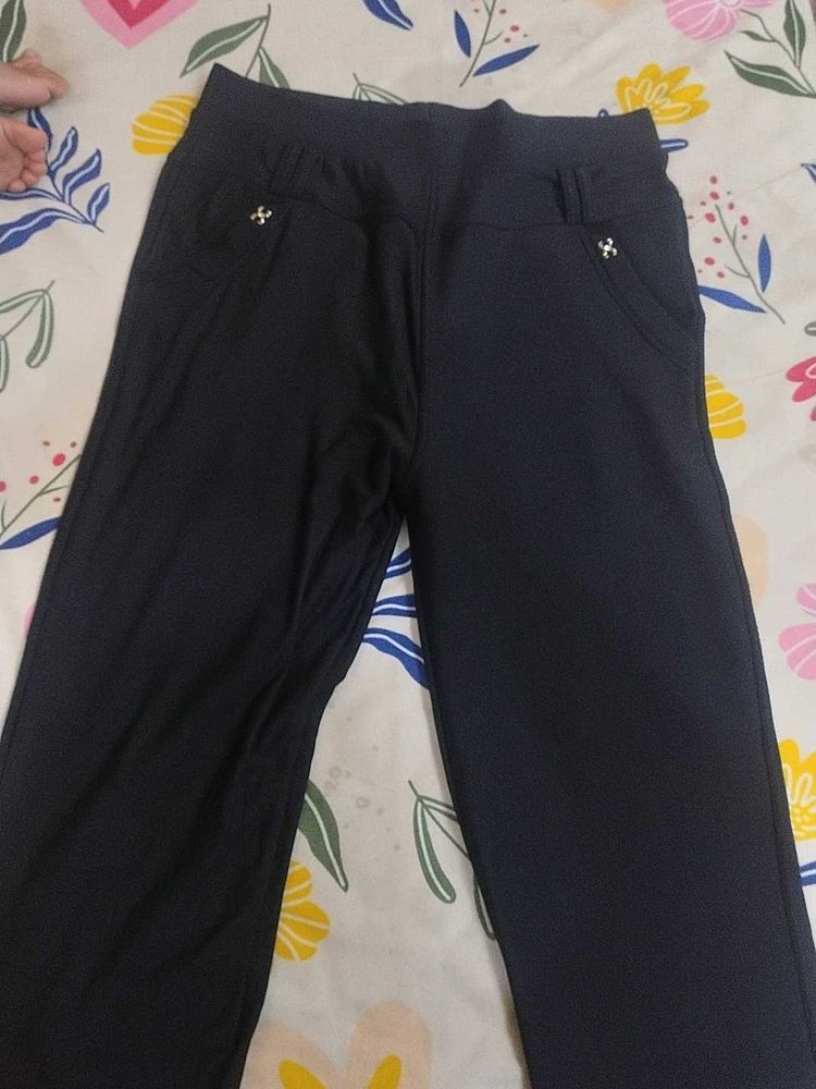 black stretchable trouser