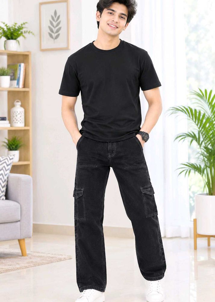 Men's Black Cargo Jeans