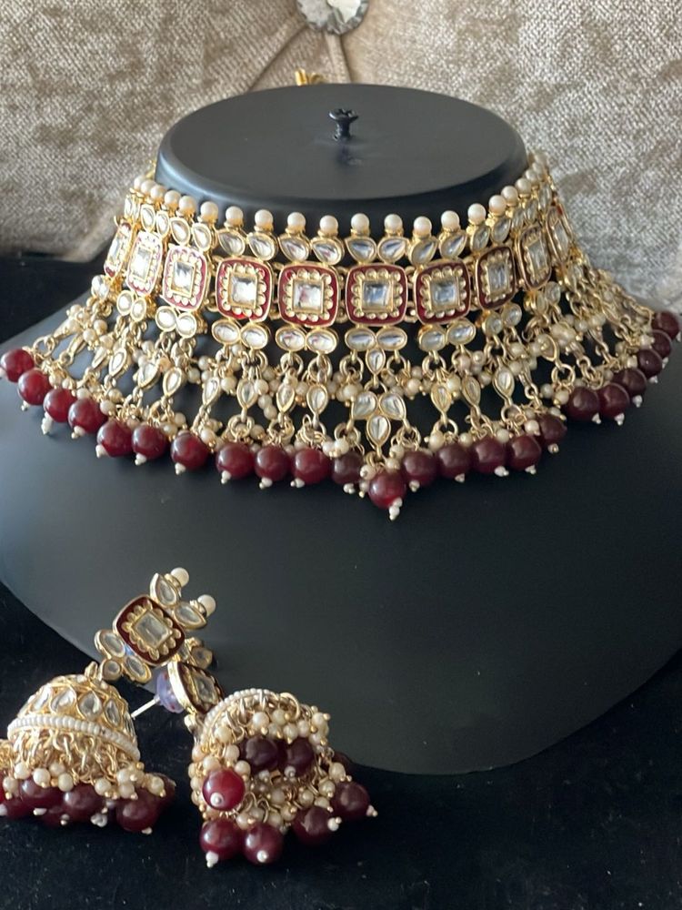 Exquisite Kundan and Pearl Choker Set