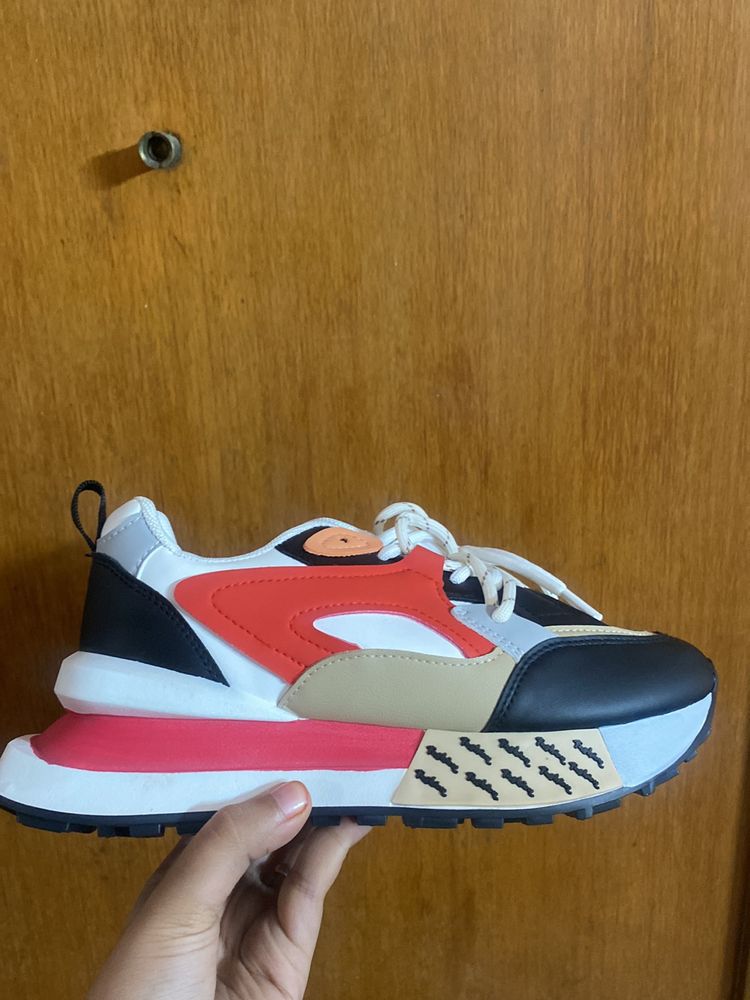 RED BLACK SNEAKERS( PUMA INSPIRED) SIZE 38