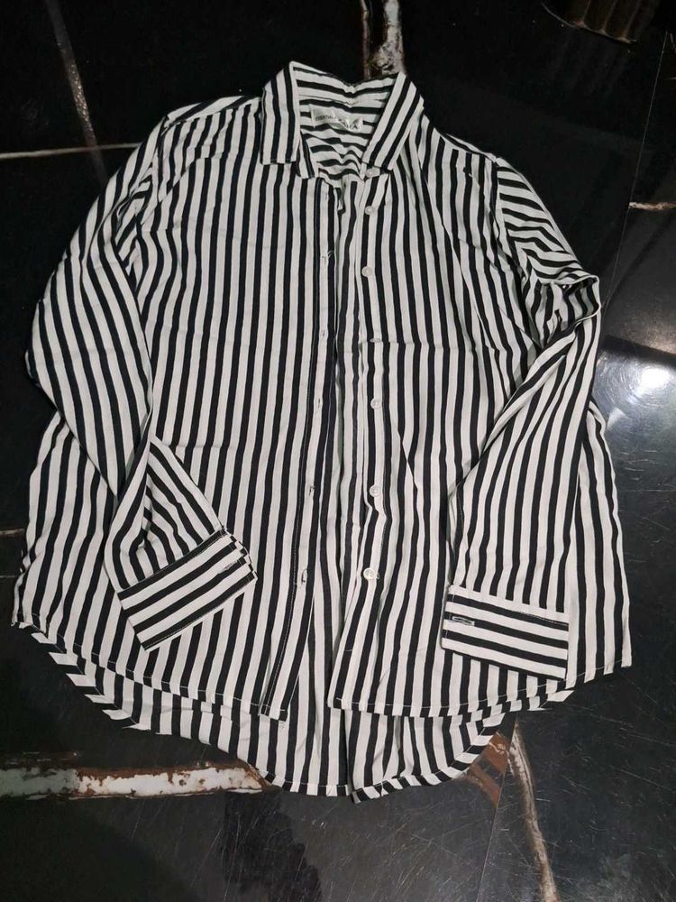 Chic Striped Button-Up Shirt