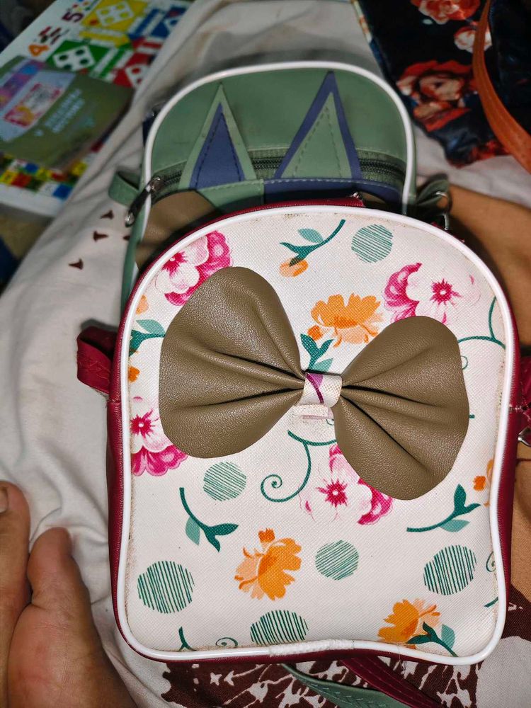 Beautiful New Bag With Flower Design