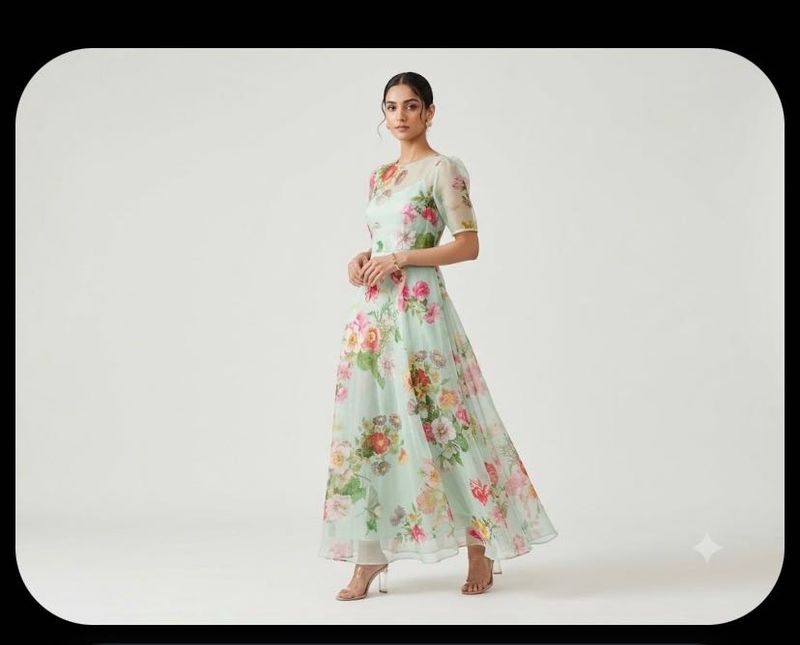 Beautiful Floral Print Ethnic Gown
