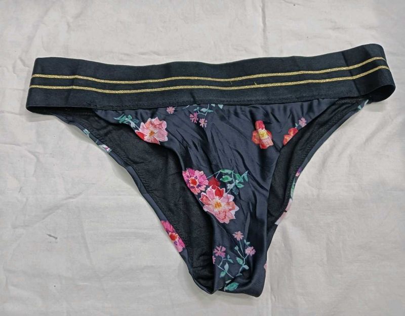 Floral Print Panty 💚
