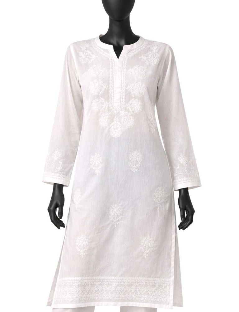 Lucknowi White Chikankari Kurta