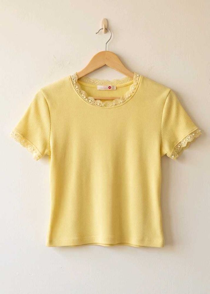 Cute Yellow Lace Trimmed Ribbed Top