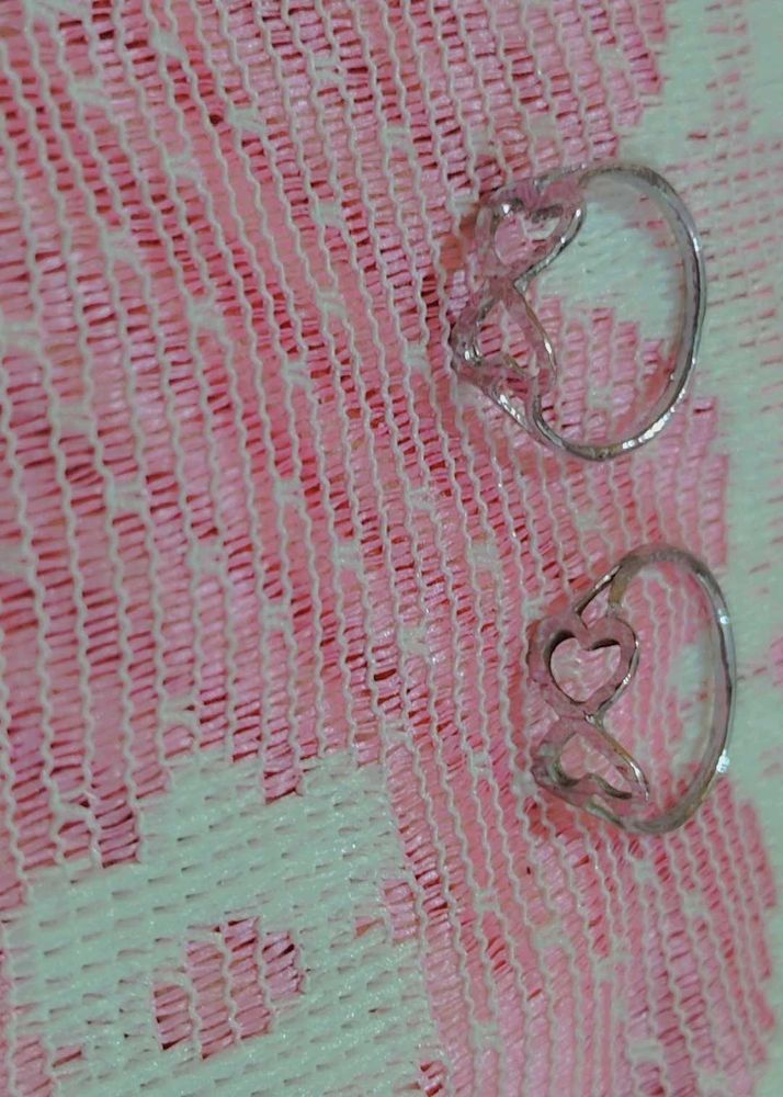 Charming Heart Design Rings (Set of 2)