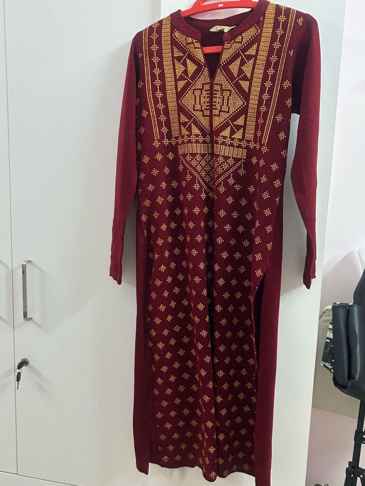 Maroon Kurta with Gold Print