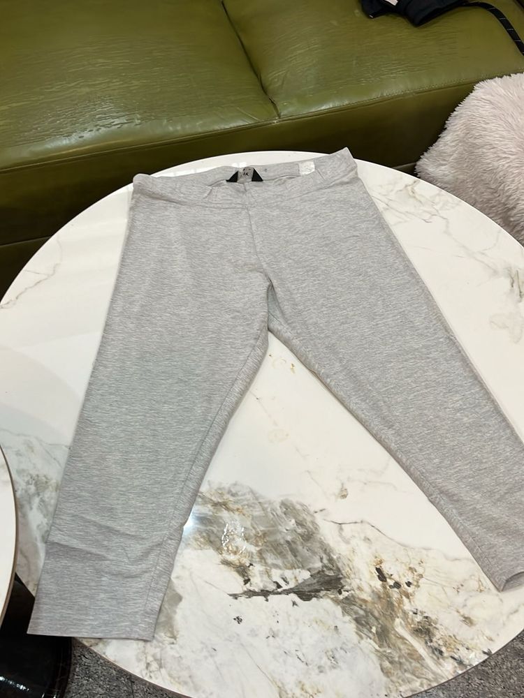 Grey Cropped Leggings