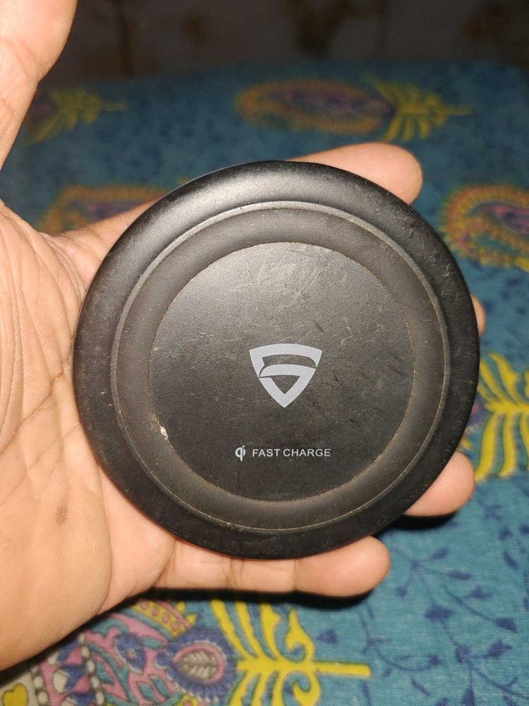 Wireless Fast Charging Pad