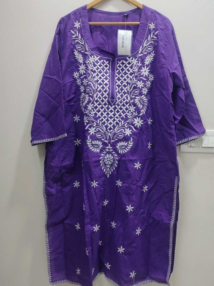 Elegant Purple Embroidered Kurta