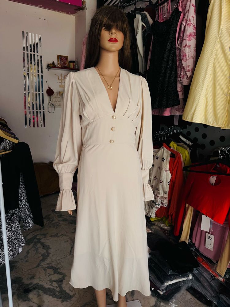 Elegant Cream Midi Dress