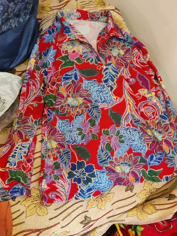 Floral Print Long Sleeve Top