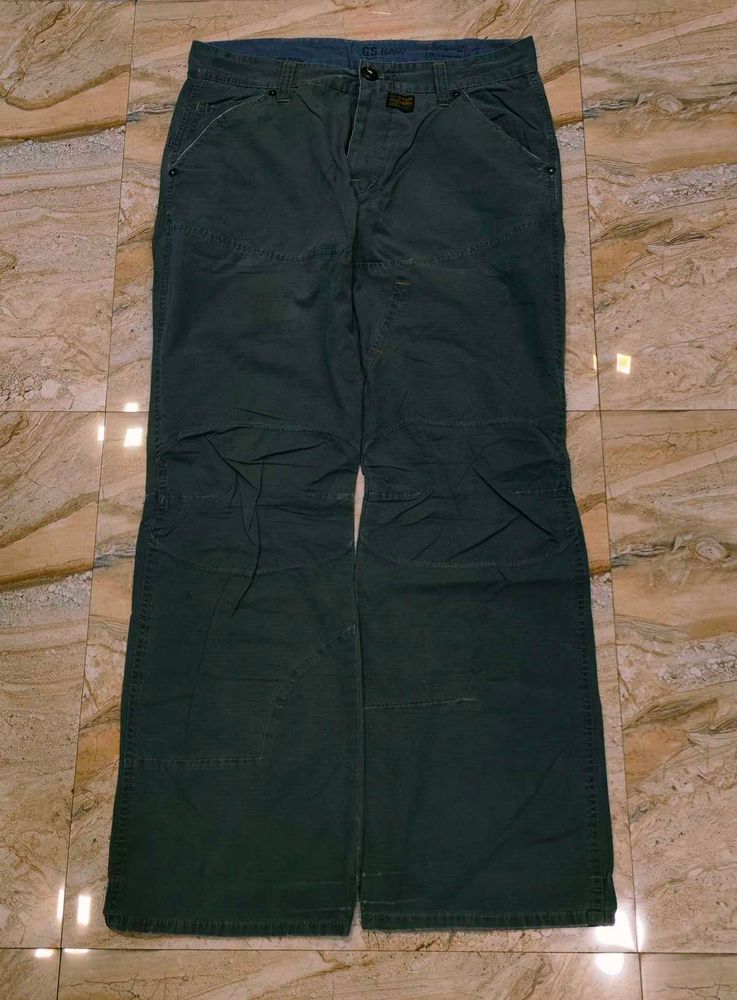 Men's Grey Relaxed Fit Trousers