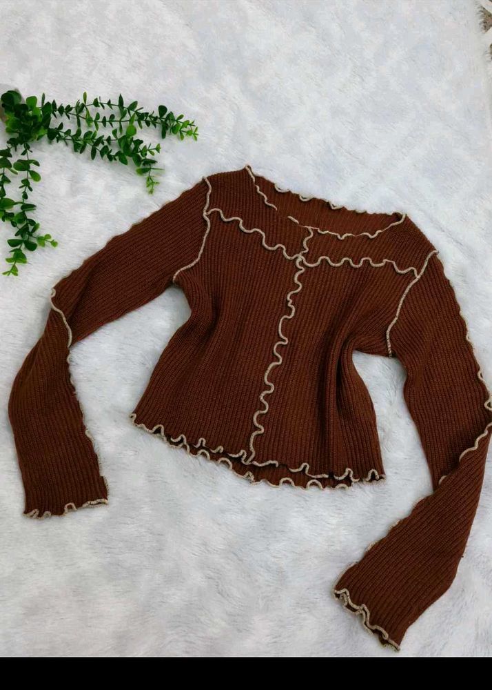 Brown Lettuce Trim  pullover top