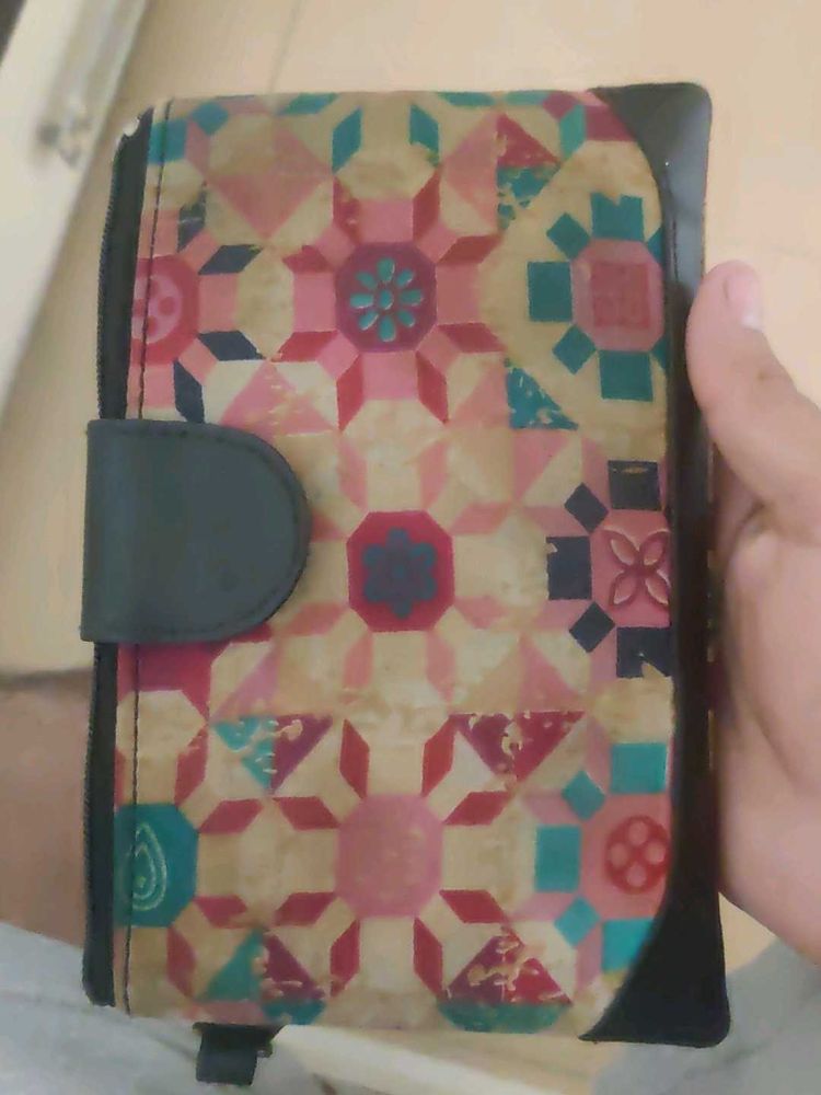 Unique Geometric Print Wallet