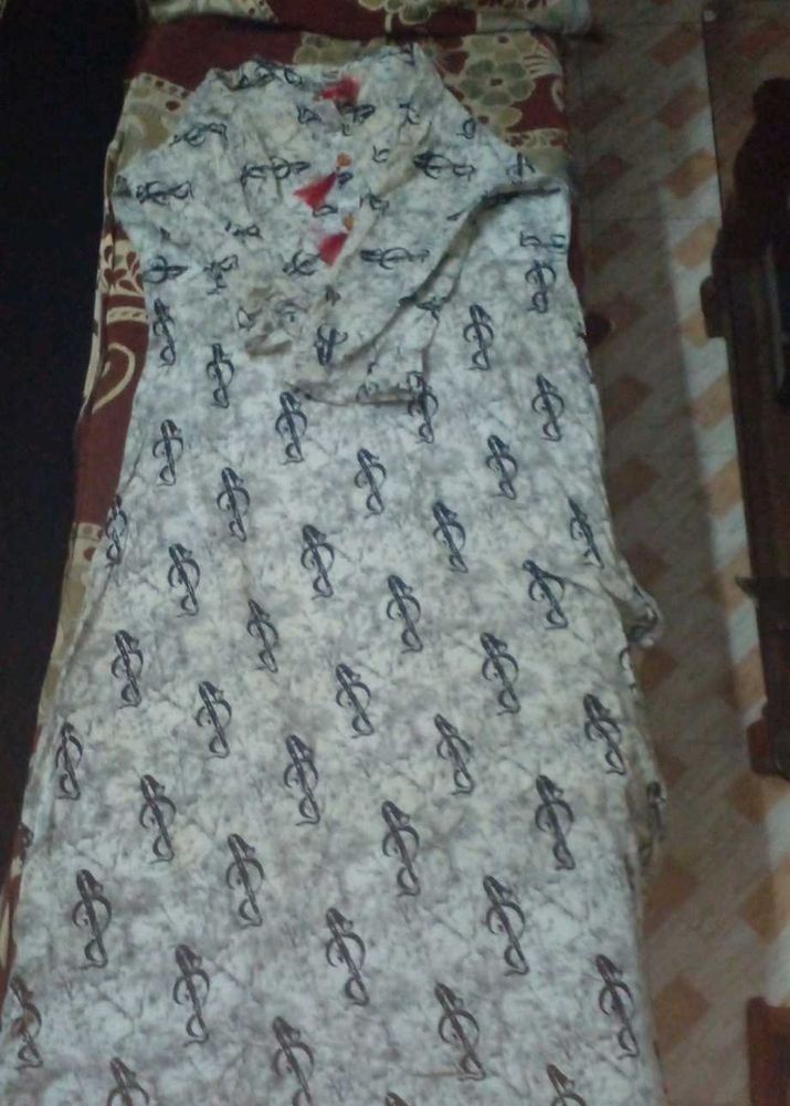 Stylish Kurti with Unique Print