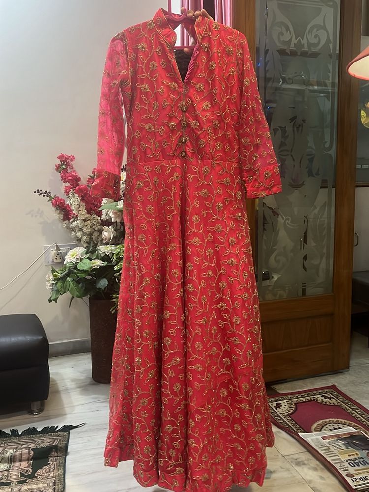gown with dupatta n margin inside