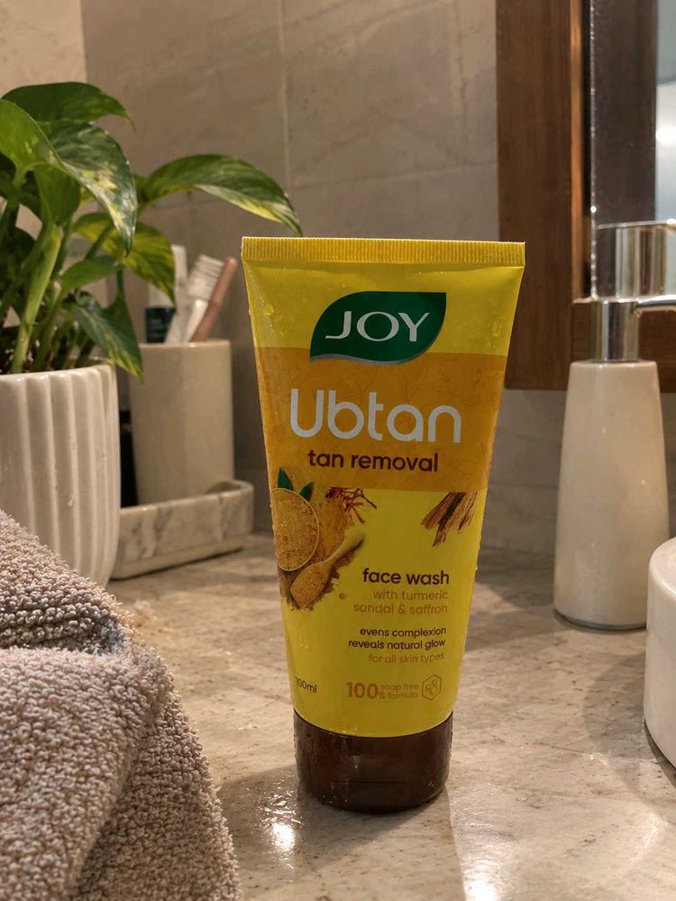 Joy Ubtan Tan Removal Face Wash