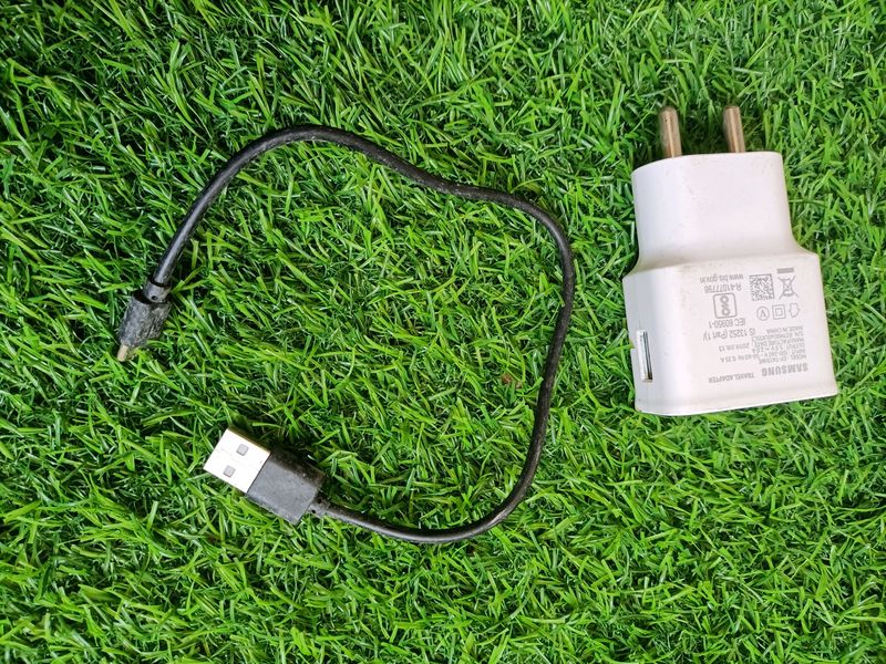 Mobile Small Pin Charger