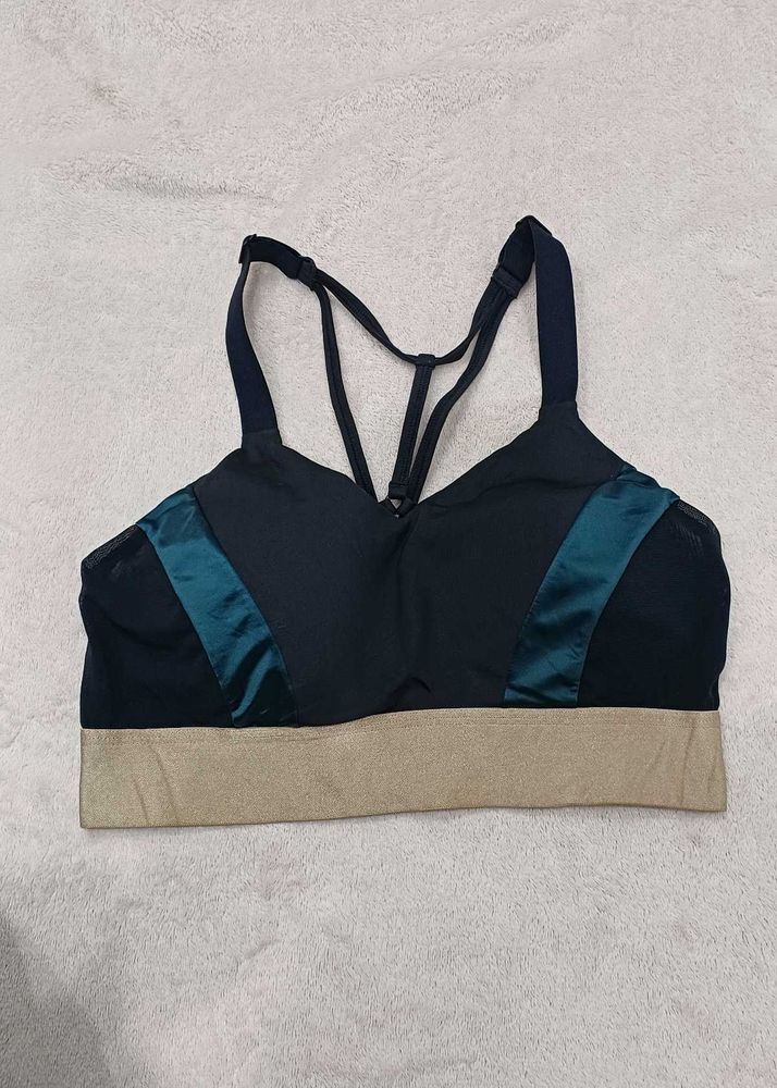 Stylish Sports Bra for Active Lifestyles