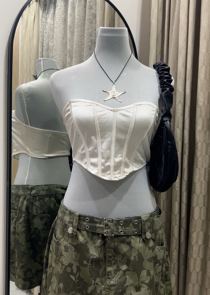 PRETTYLITTLETHING Corset Top