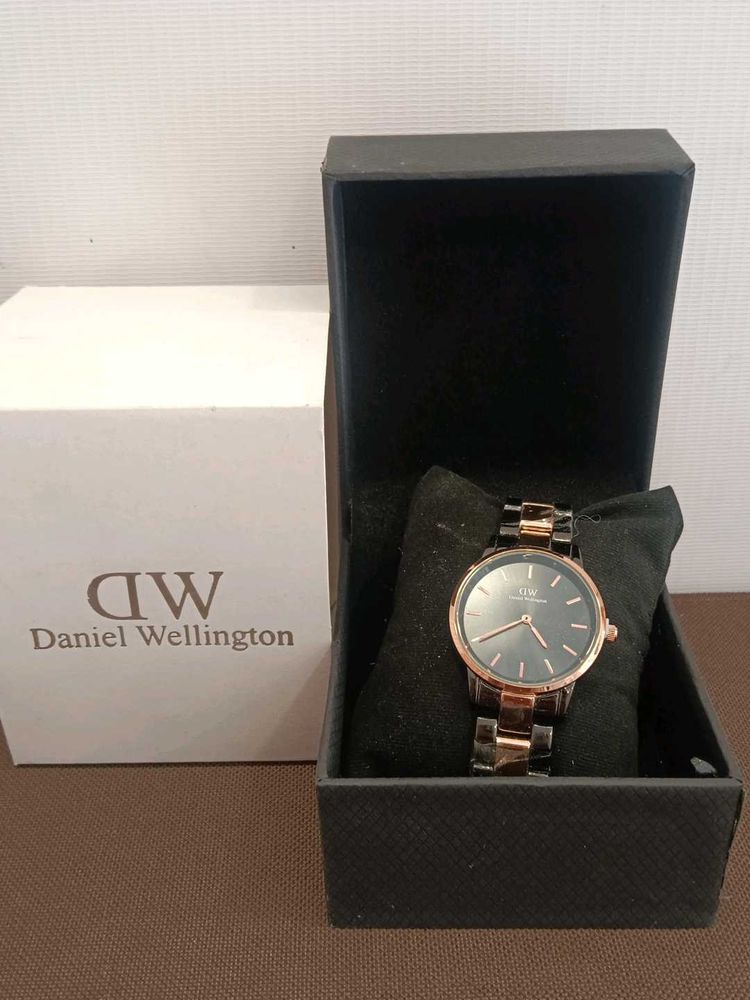 Women's DW watch