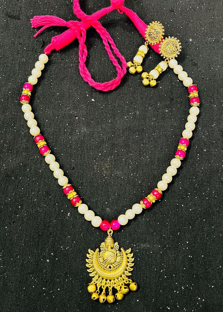 Ethnic Necklace with Earrings