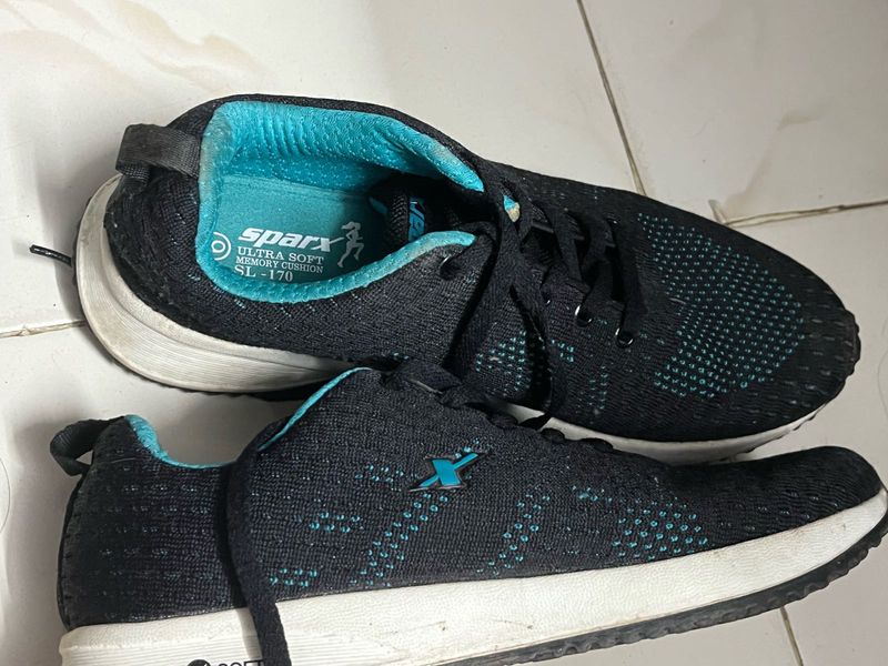 Sparx women’s Black Running Shoes with Memory foam
