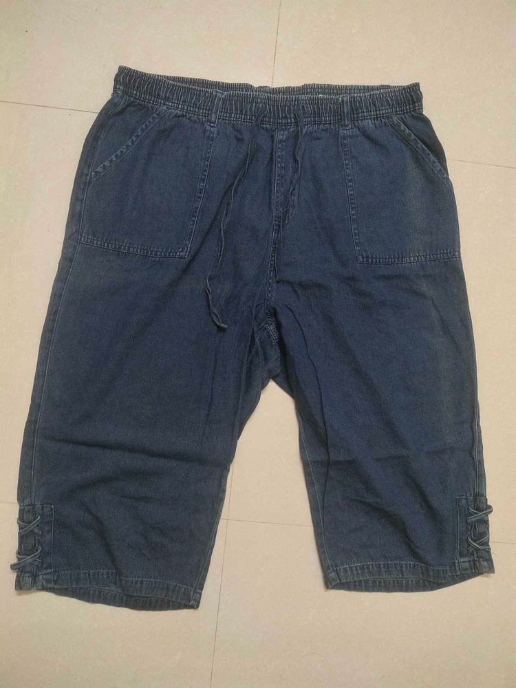 Imported Relaxed Fit Capri