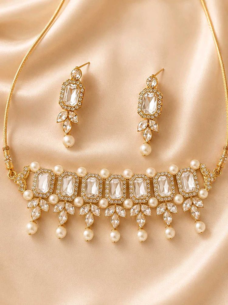 Elegant Pearl &amp; Crystal Necklace Set