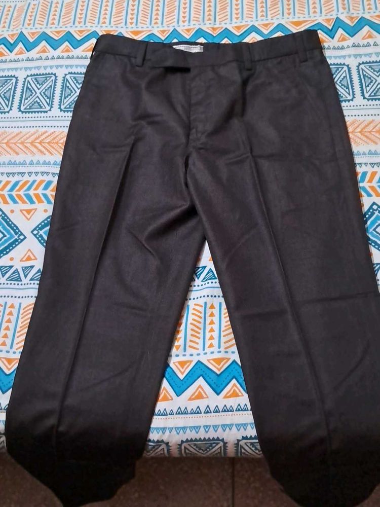 Classic Men's Dark Trousers