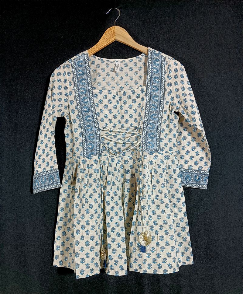 White &amp; Light Blue Tunic (Women)